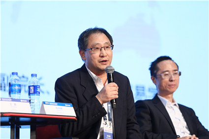 殷晓鹏圆桌_副本.jpg 殷晓鹏圆桌_副本.jpg